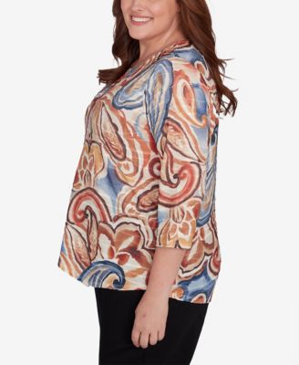 Plus Size Harvest Moon Watercolor Paisley Crew Neck Top