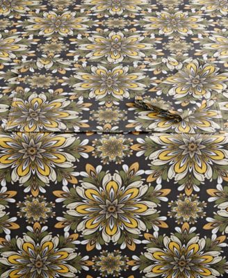 Fiesta - Moresco 60"x 84" Tablecloth