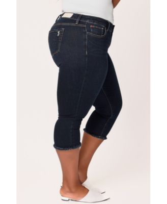 Plus Size Denim Crop Jeans with Frayed Hem