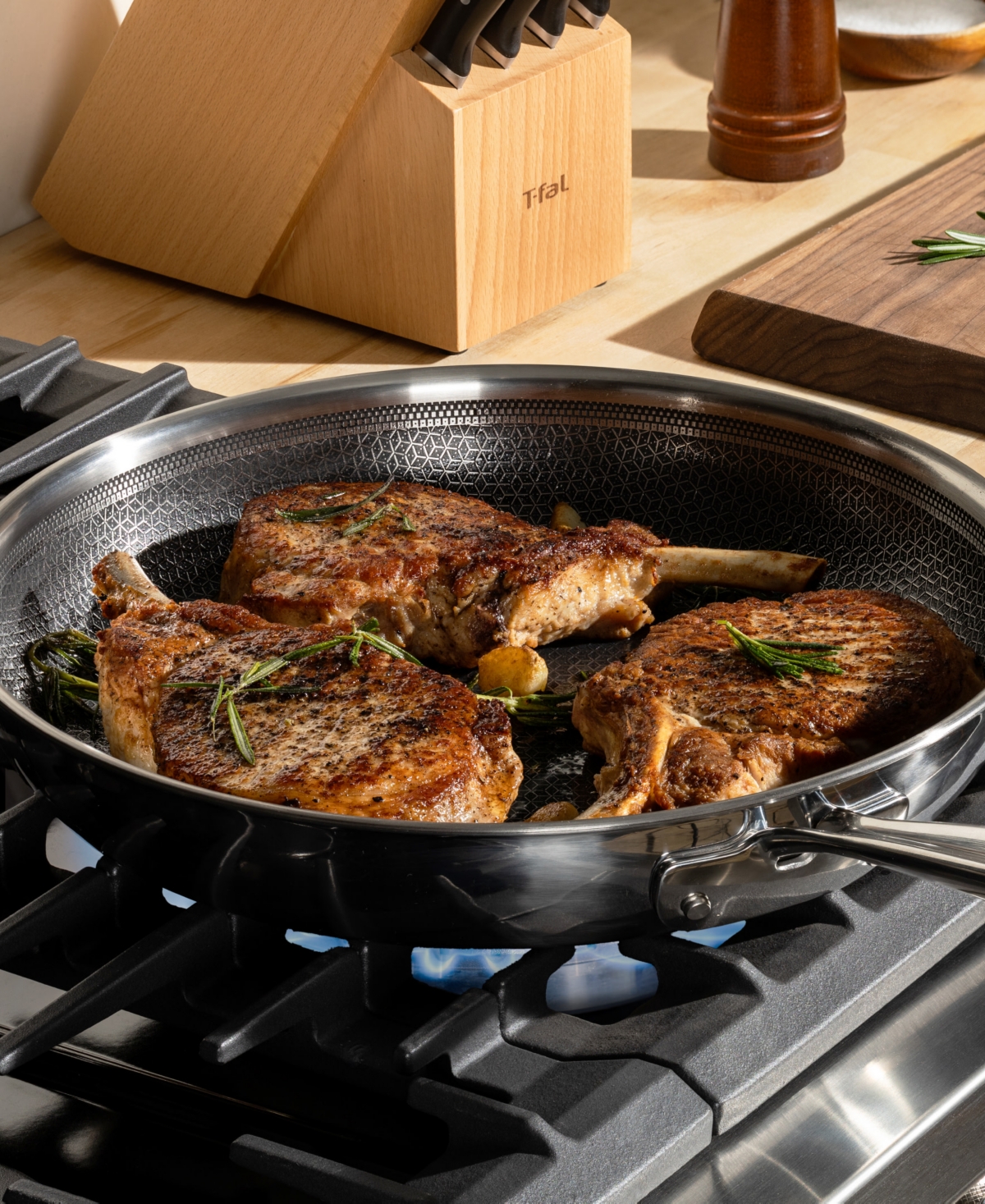 T-fal Hybrid Mesh Stainless Steel 12" Frypan In Silver