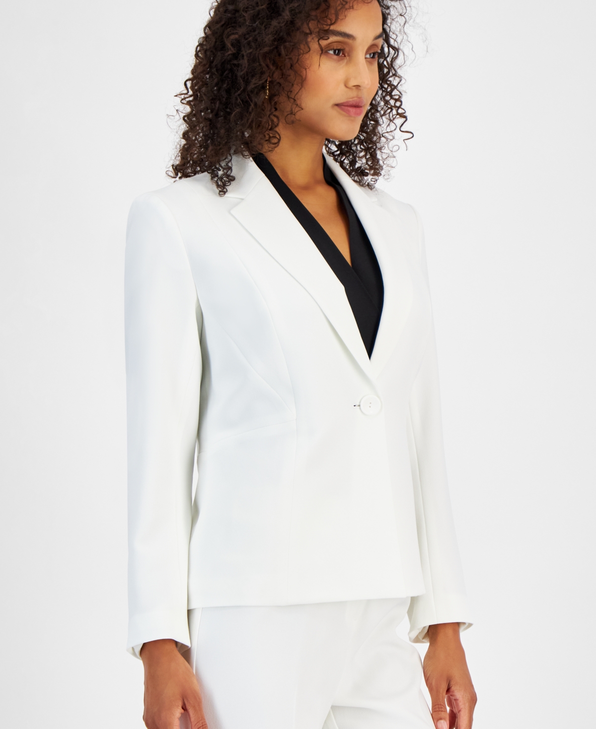 KASPER WOMEN'S STRETCH-CREPE ONE-BUTTON SEAMED JACKET 