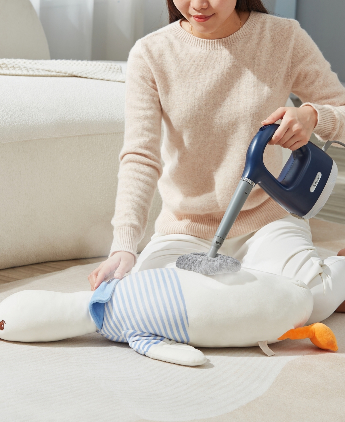 Salav Cs-100 Cleansteam Compact Steam Cleaner In Navy