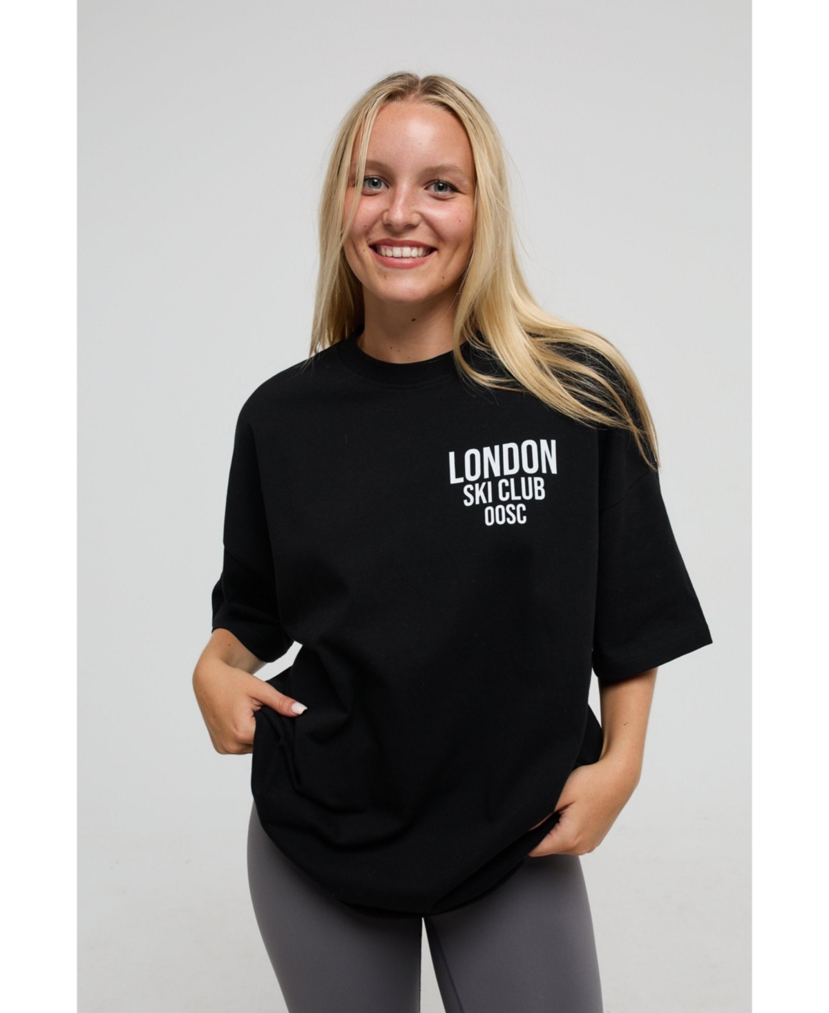 Oosc Men's London Ski Club Oversize T-Shirt -- Black