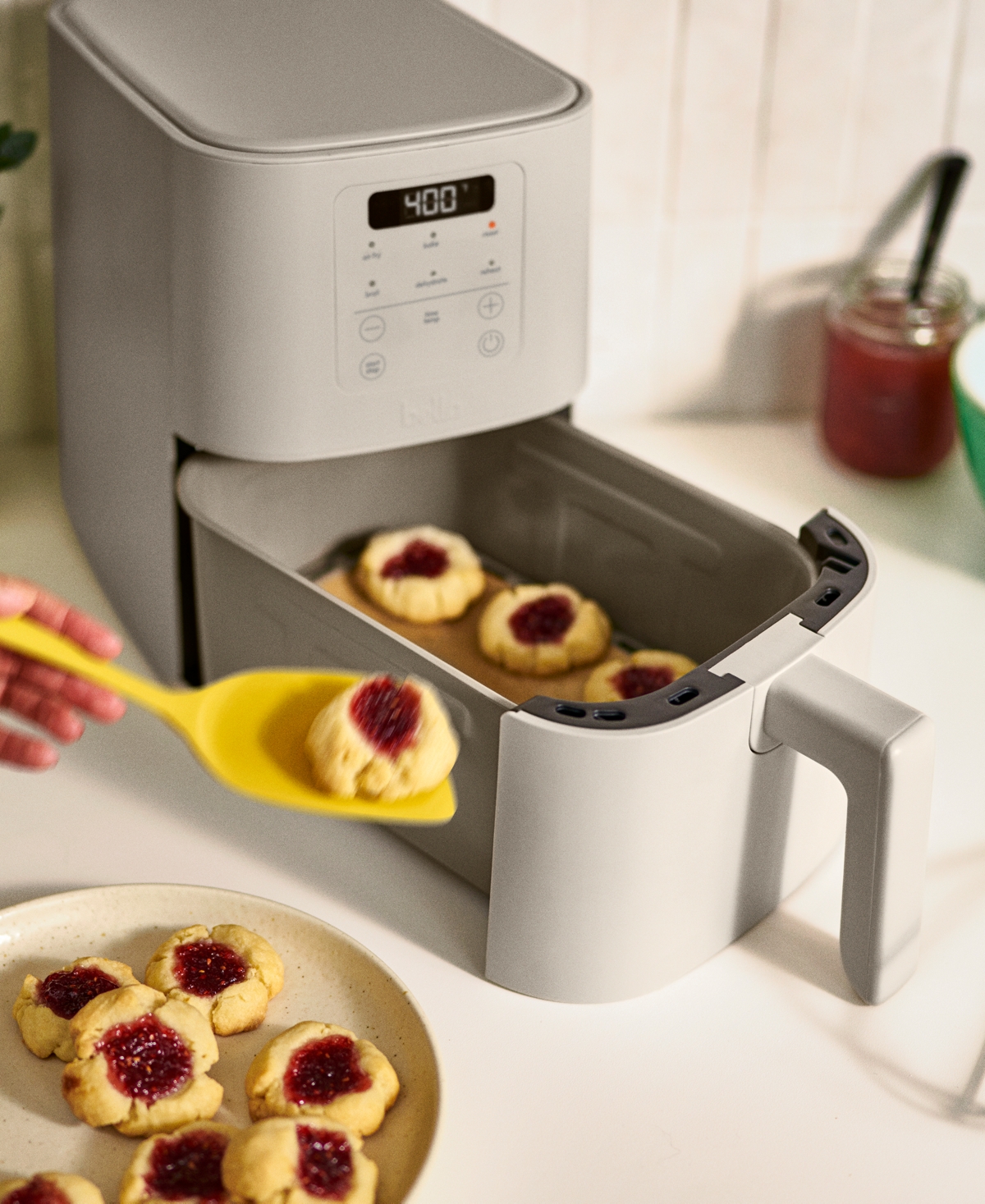 Bella 4 Qt. Long-basket Nonstick Air Fryer In Oatmilk