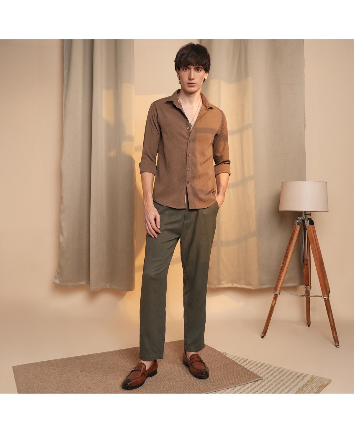 Campus Sutra Men's AshVeined-Textured Shirt - Brown