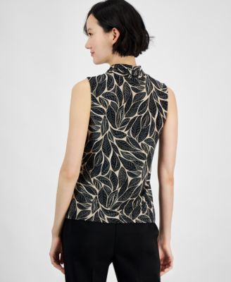 Petite Printed V-Neck Top