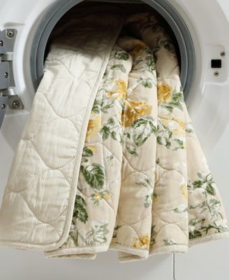 Roses Reversible 3-Pc. Quilt Set, King