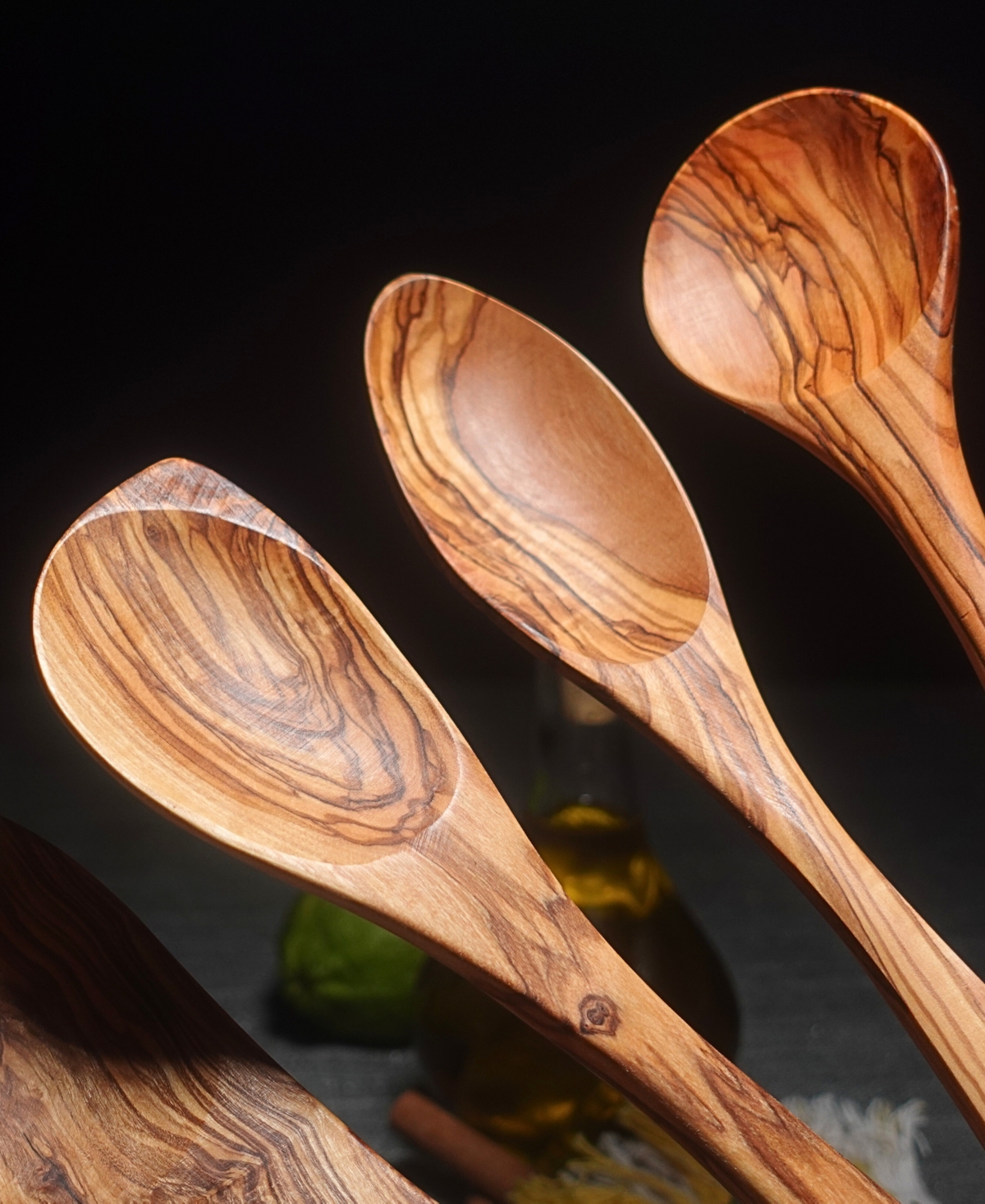 BeldiNest Pointed Olive Wood Spoon