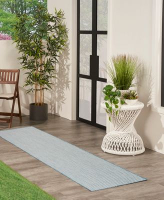 Courtyard COU01 2'2"x10' Runner Area Rug