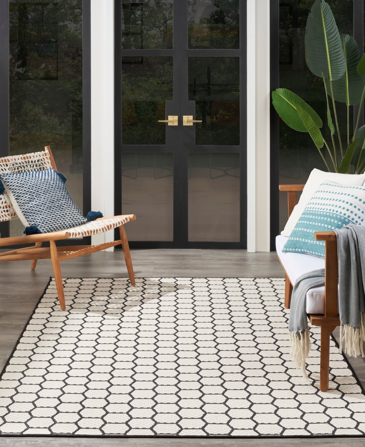 Nourison Home Twist Reversible Tws01 5'x7' Area Rug In Black