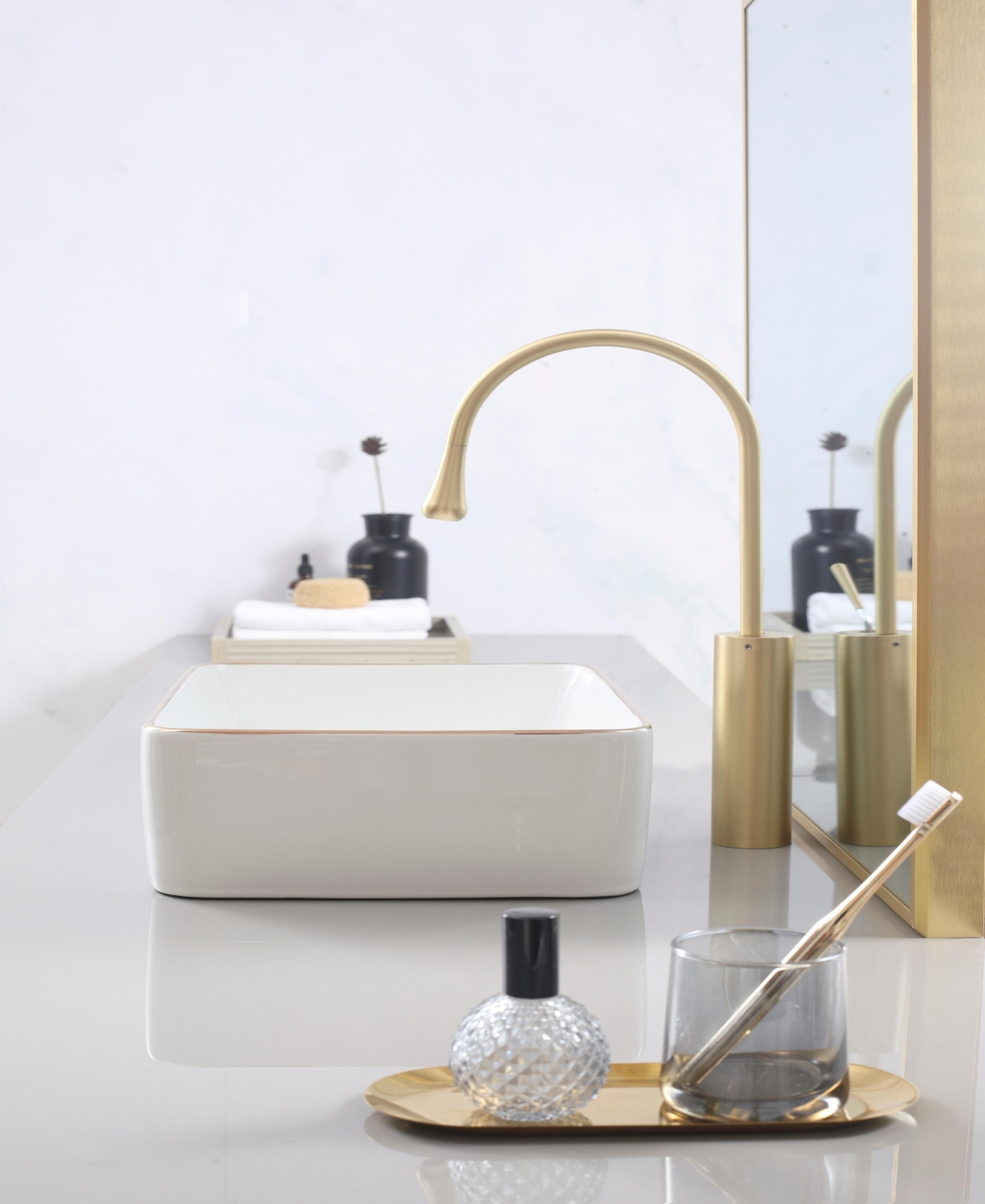 Simplie Fun White with gold trim Vessel Bathroom Sink Basin in White Ceramic Single Basin Ceramic Farmhouse Kitchen Sink with Basket Strainer
