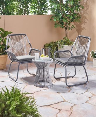 Milan 3-Piece Outdoor Chat Set: Refreshing Drinks, Meaningful Conversations