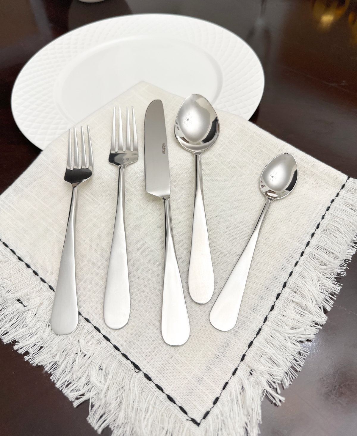 VIBHSA EVERYDAY 20-PC. FLATWARE SET, SERVING FOR 4 