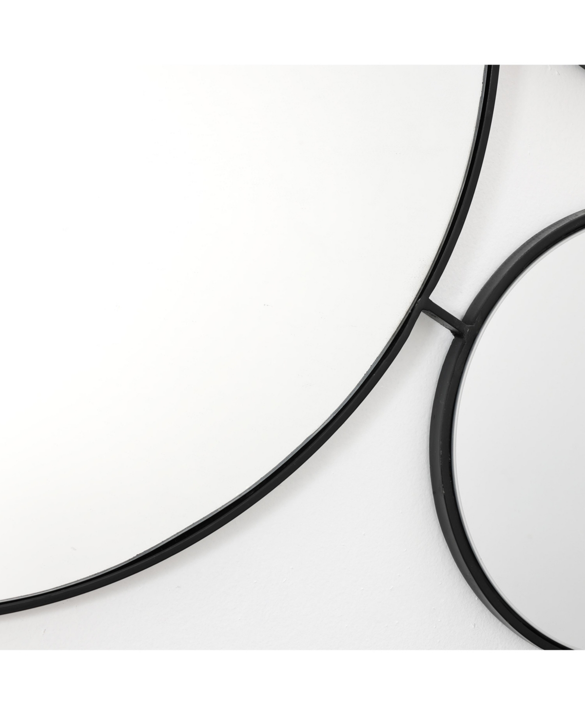 Luxenhome Circles Black Metal Frame Round Wall Mirror In Black