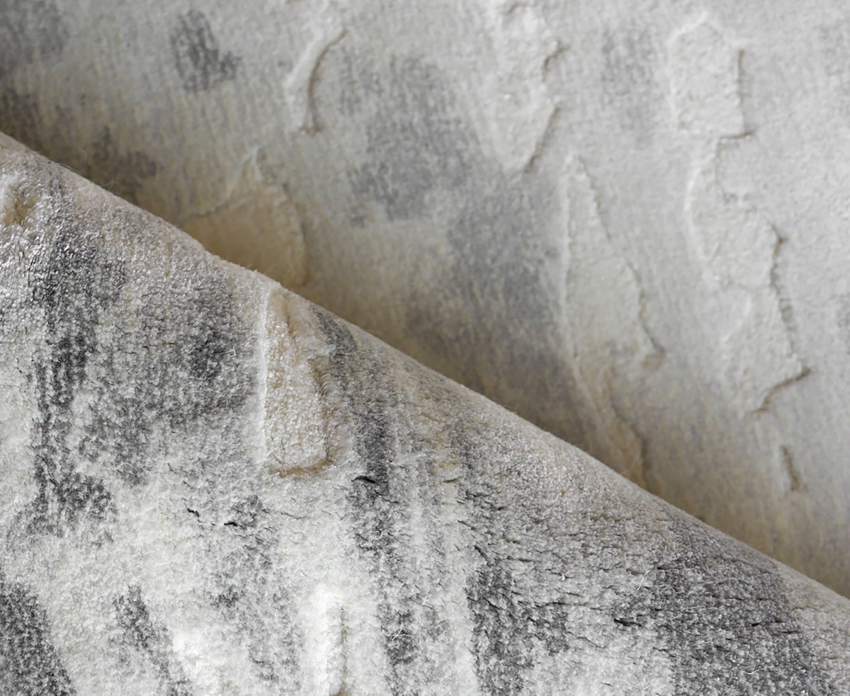 Exquisite Rugs Travertine 6804 Area Rug, 8' X 10' In Silver