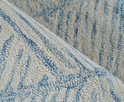 Exquisite Rugs Kascata 6785 Area Rug, 5' X 8' In Blue,ivory