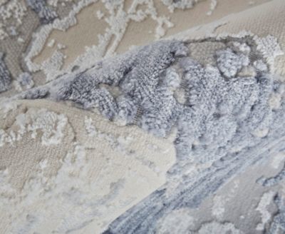 Laina 39G8F 3'x5' Area Rug