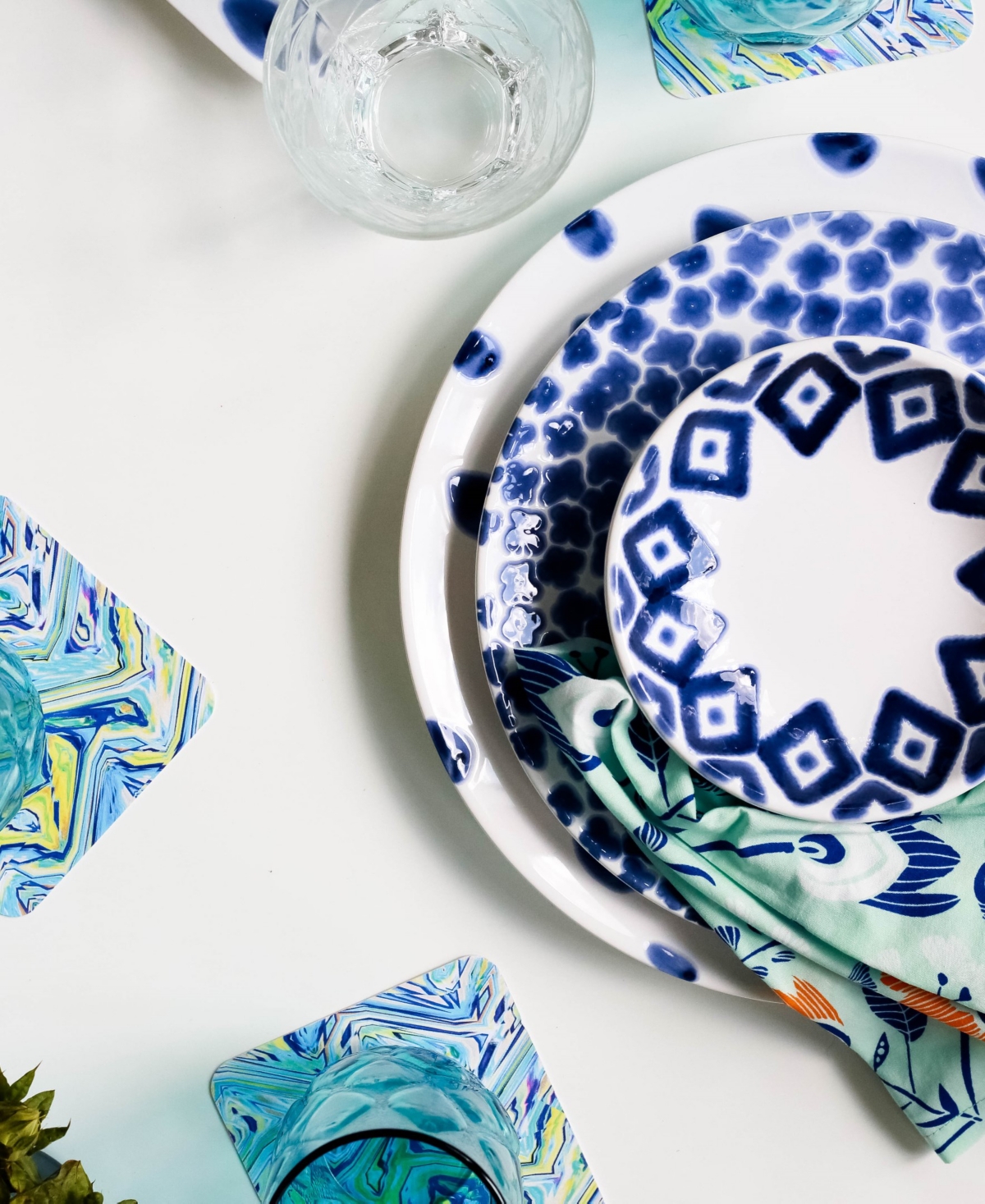 Vietri Santorini Dinner Plate In Dot