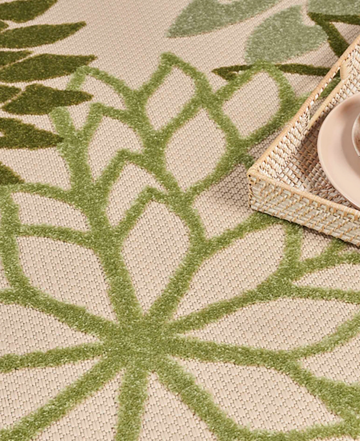 Nourison Home Aloha Alh05 2'3"x8' Runner Area Rug In Ivory,green