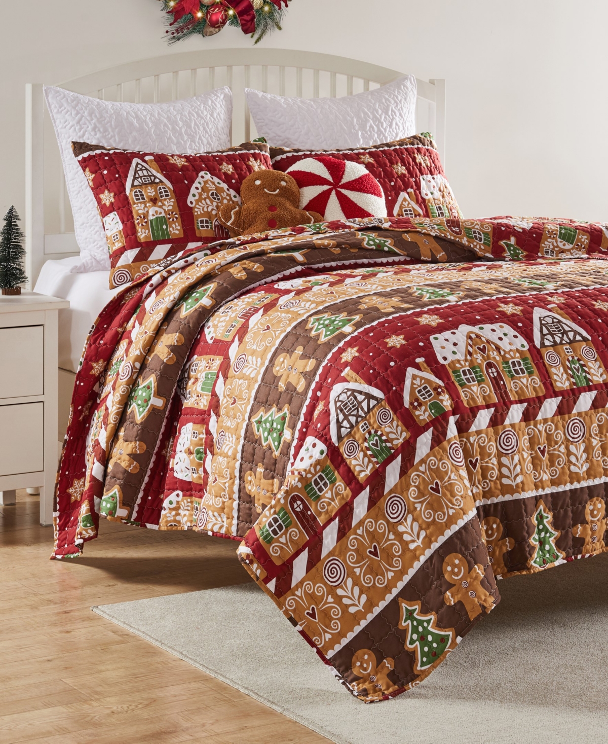 Greenland Home Fashions Greenland Home Gingerbread Lane Holiday 3-pc. Quilt Set, King In Red