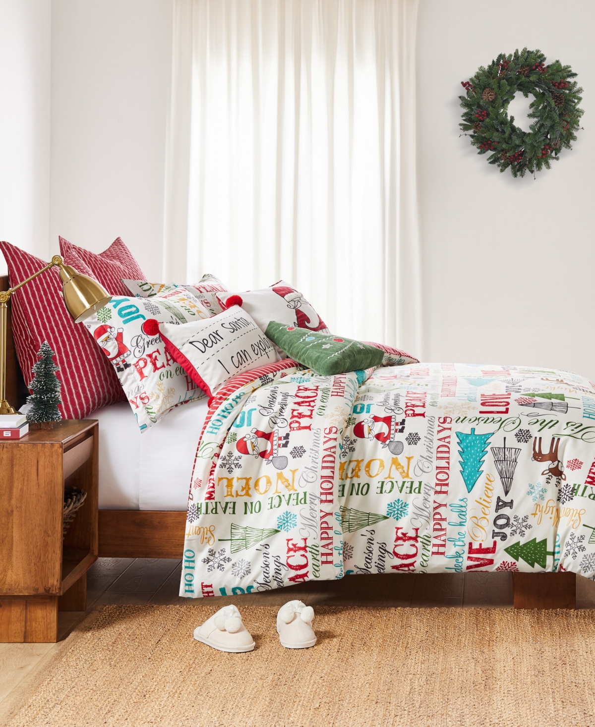 Levtex Merry Bright Santa Claus Lane Reversible 3-pc. Duvet Cover Set, Full/queen In Red