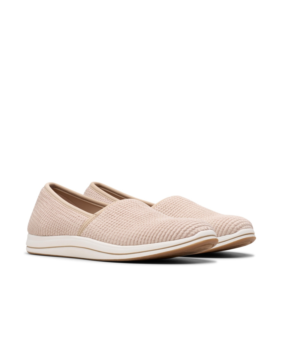 Clarks Women's Cloud Steppers Breeze Stretch Closed Toe Shoes In Sand Textile
