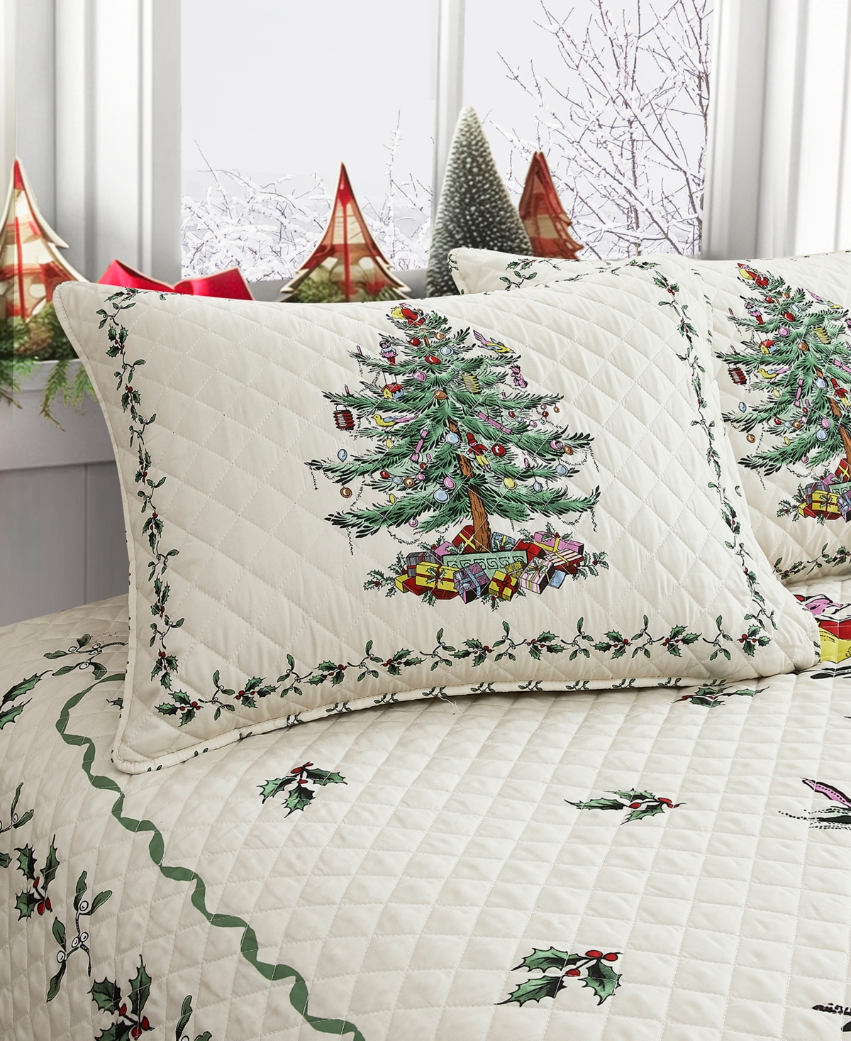 Spode Christmas Tree Reversible 2-pc. Quilt Set, Twin In Ivory