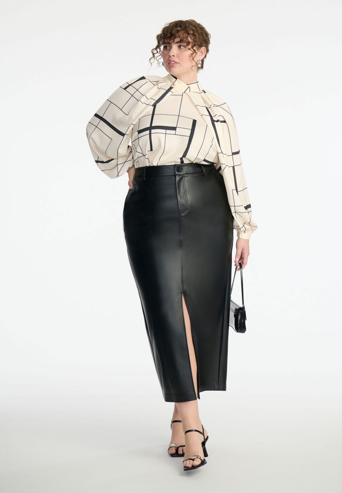 Eloquii Plus Size Draped Sleeve Printed Top
