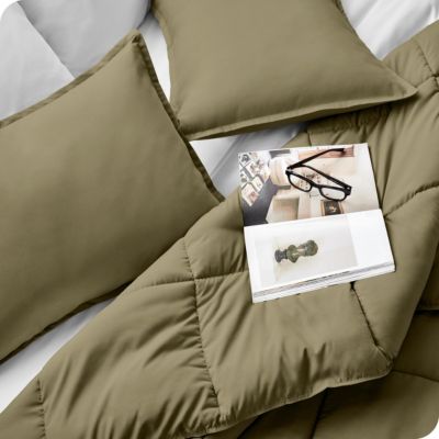 Down Alternative Comforter Set, Queen