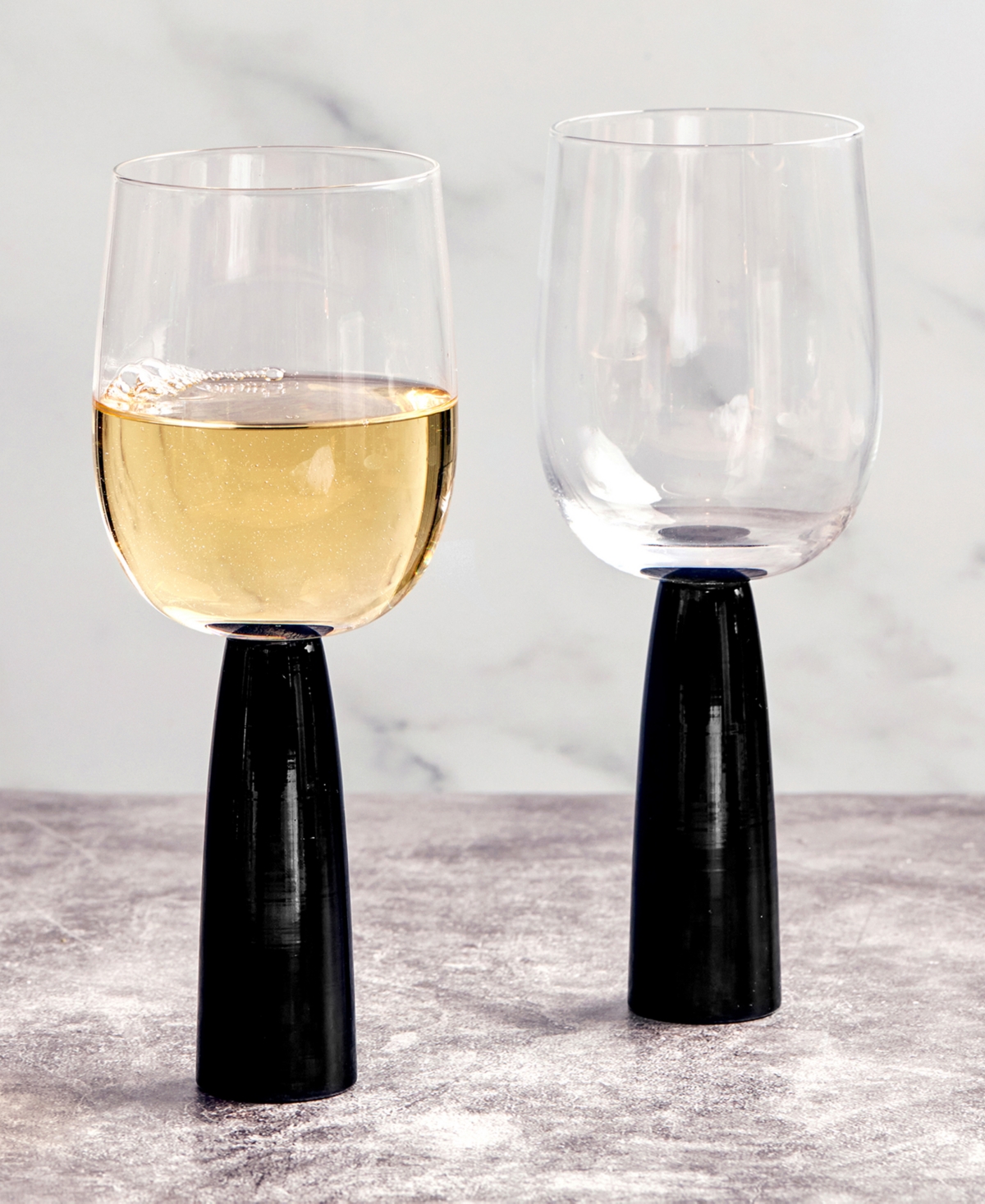 Anton Studio Designs Oslo Wine Glasses, Set Of 2 In Black