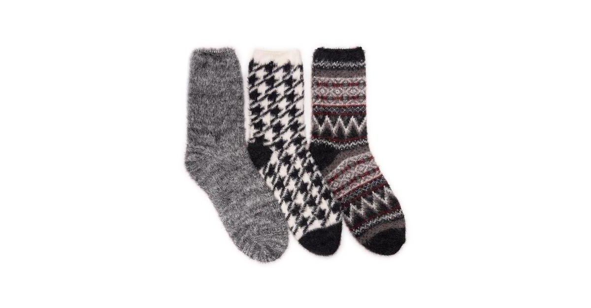 Women's Set of 3 Fuzzy Yarn Socks- - Black