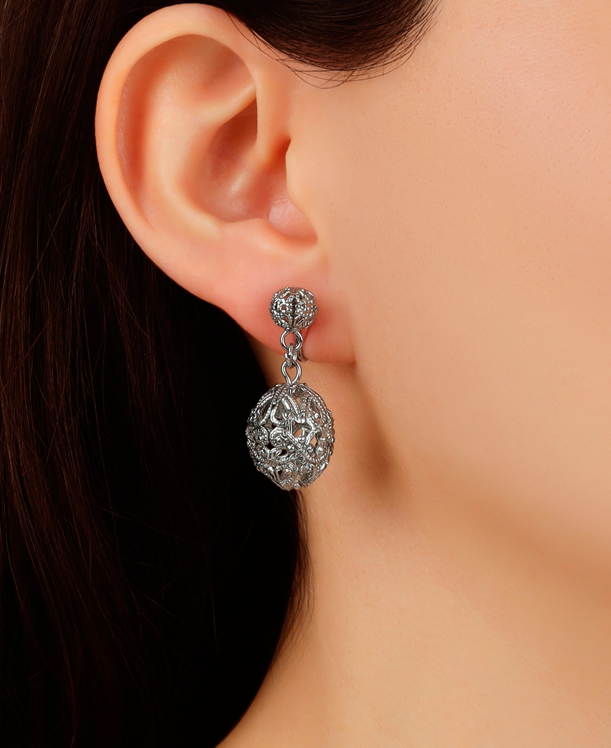 2028 FILIGREE BALL CLIP EARRINGS 