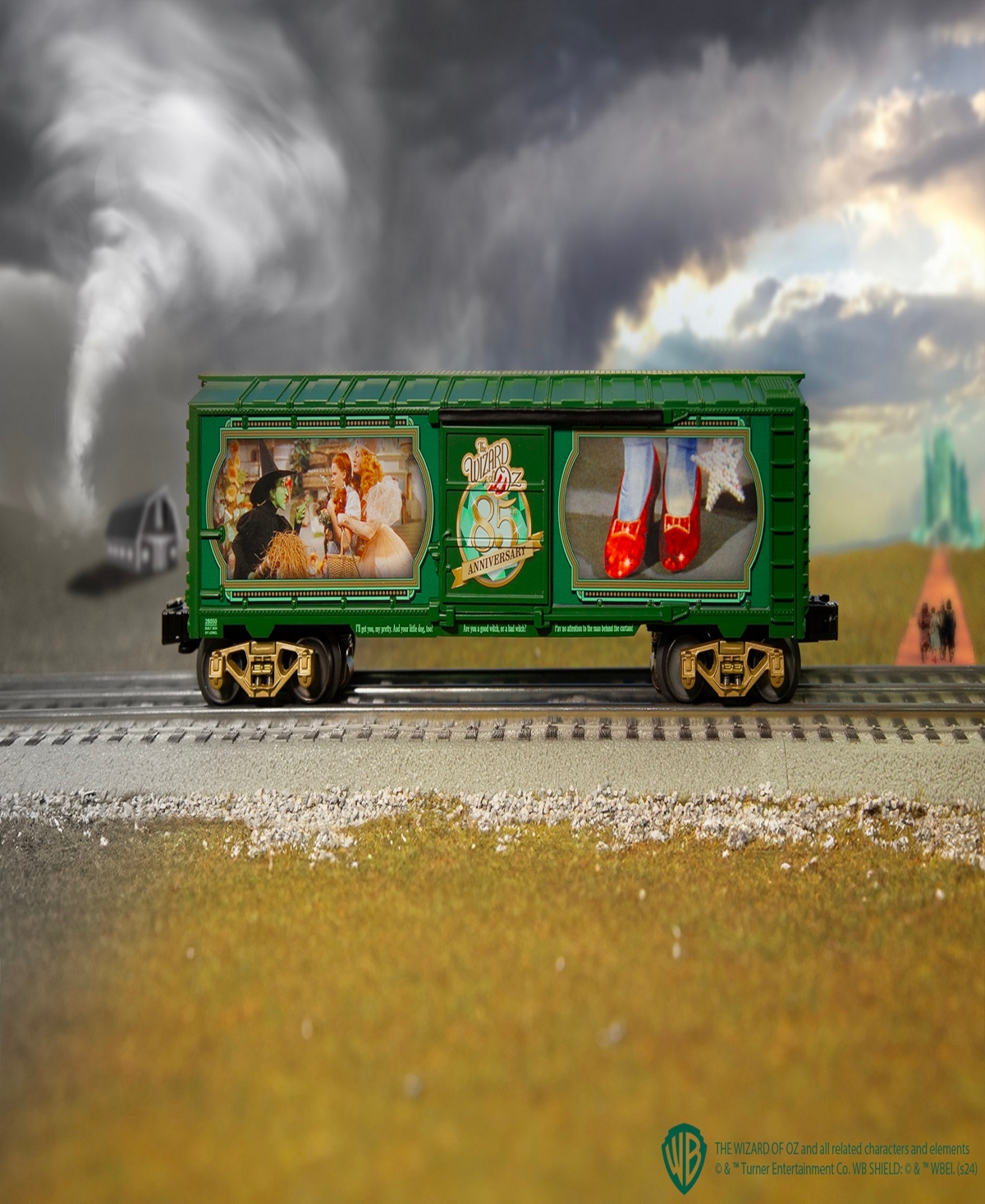Lionel Warner Bros. Wizard of Oz Illuminated Red Slippers Boxcar