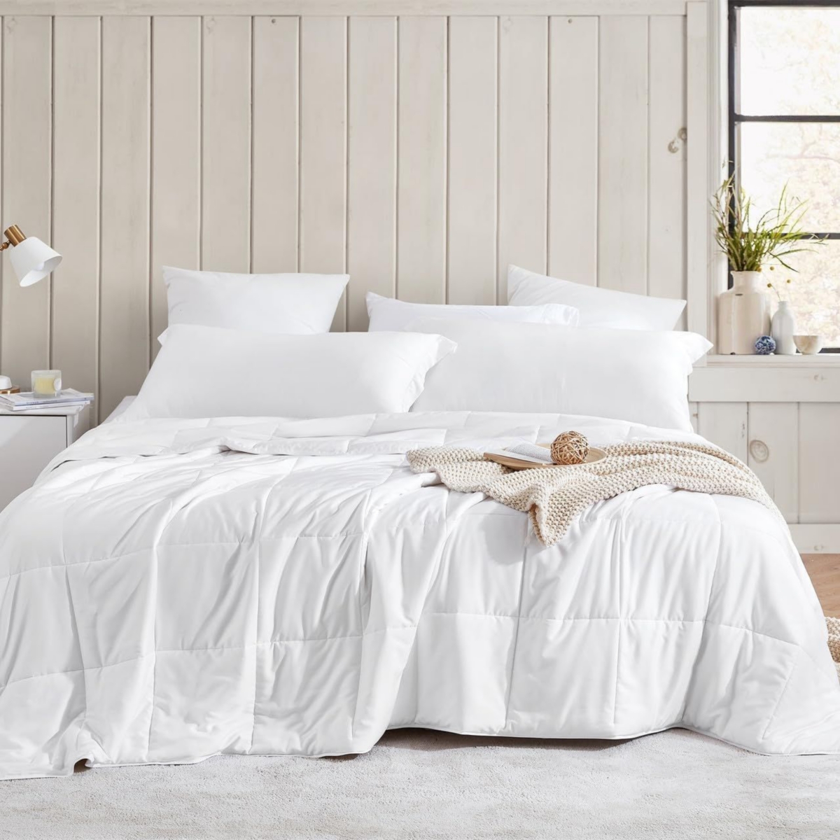 Menopleasing - Coma Inducer Oversized Cooling Comforter Set - White