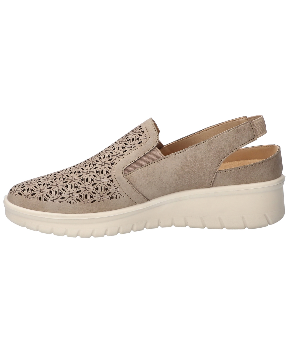 EASY STREET WOMEN'S PETAL COMFORT SLIP-ON FLATS 