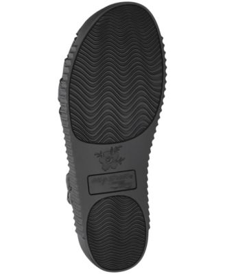 Women's Hue Round Toe Flats