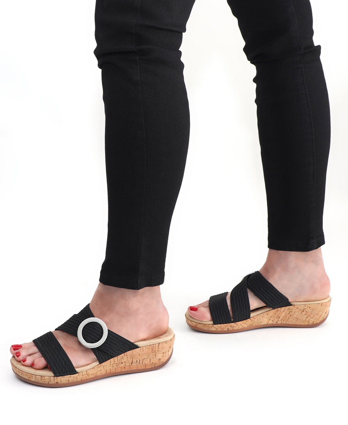 EASY STREET WOMEN'S MINA WEDGE HEEL SANDALS 