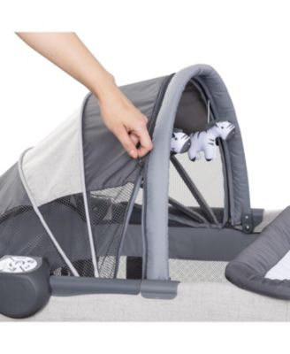 Deluxe II Nursery Center Playard