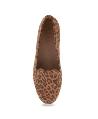 Women's Betunia Casual Flats