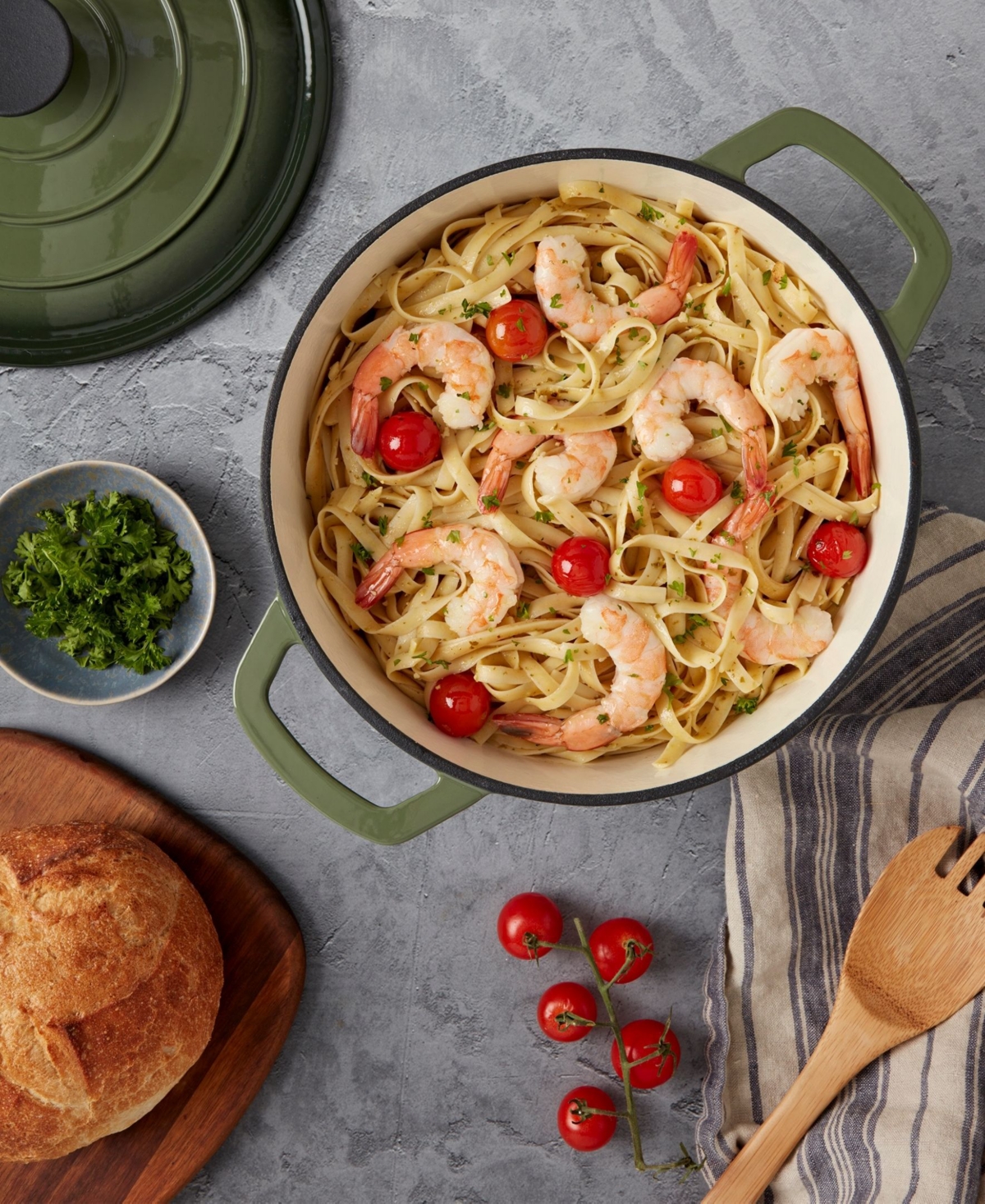 Smith And Clark Green Gradient 3-quart Enameled Cast Iron Dutch Oven In Green