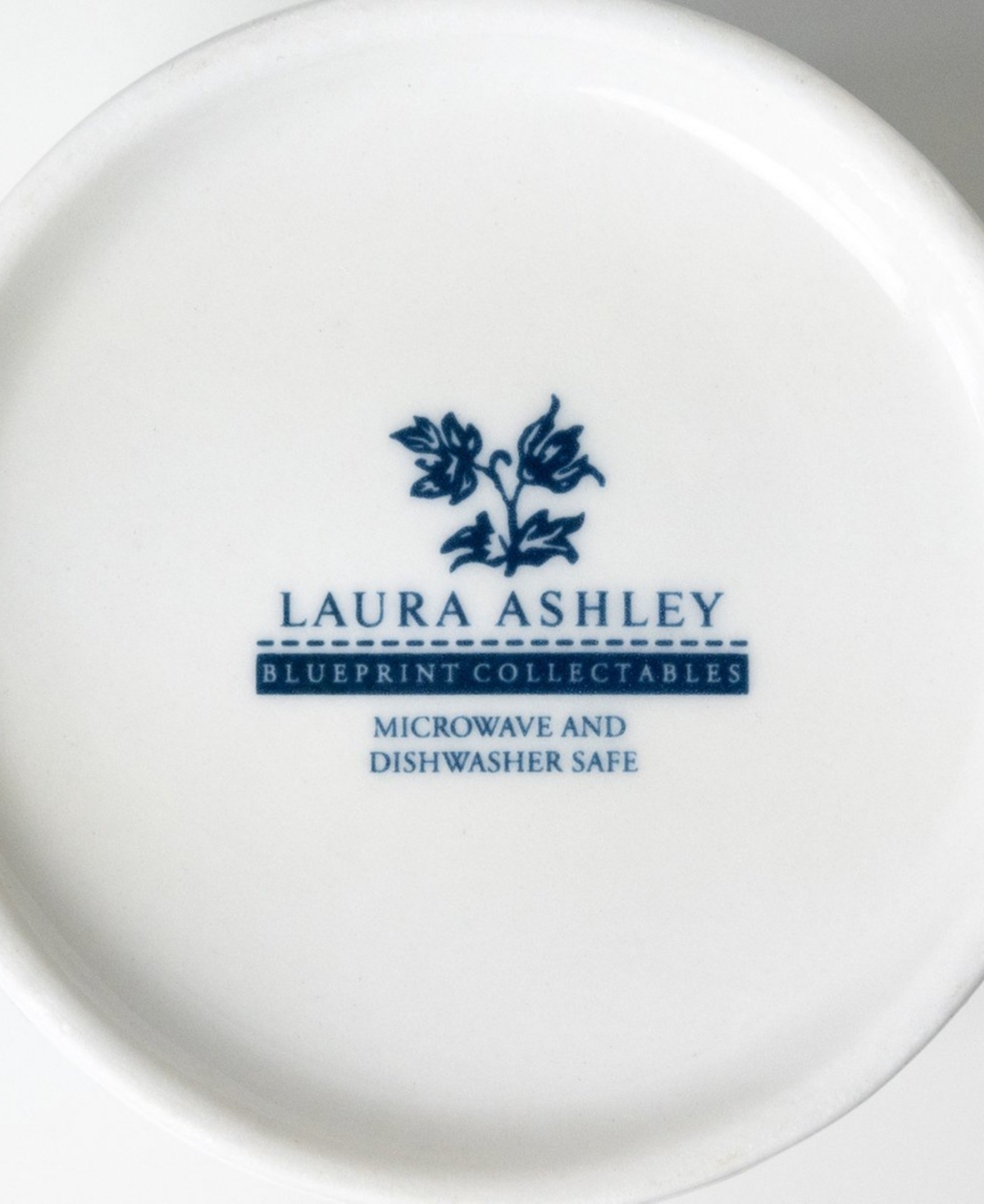 Closeout! Laura Ashley Blueprint Collectables 9 Oz Sweet Allysum Mugs in Gift Box, Set of 4 - White with Blue