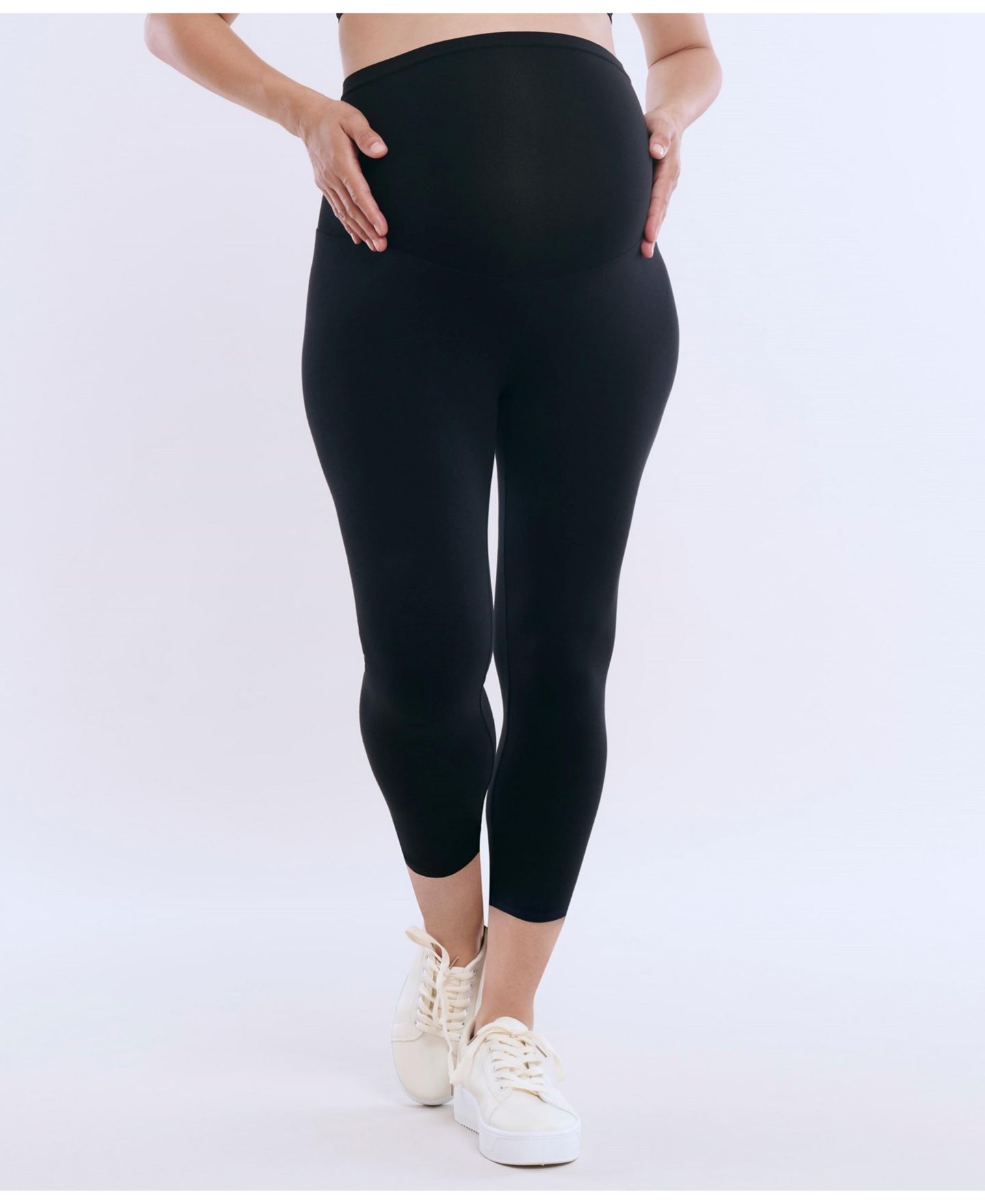 Женские леггинсы Motherhood Maternity Maternity Essential Stretch Secret Fit Over the Belly Crop Leggings - Motherhood, цвет: Чёрный — фото 1