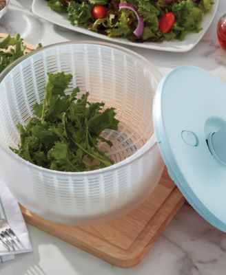 Universal 7.43-Quart Salad Spinner