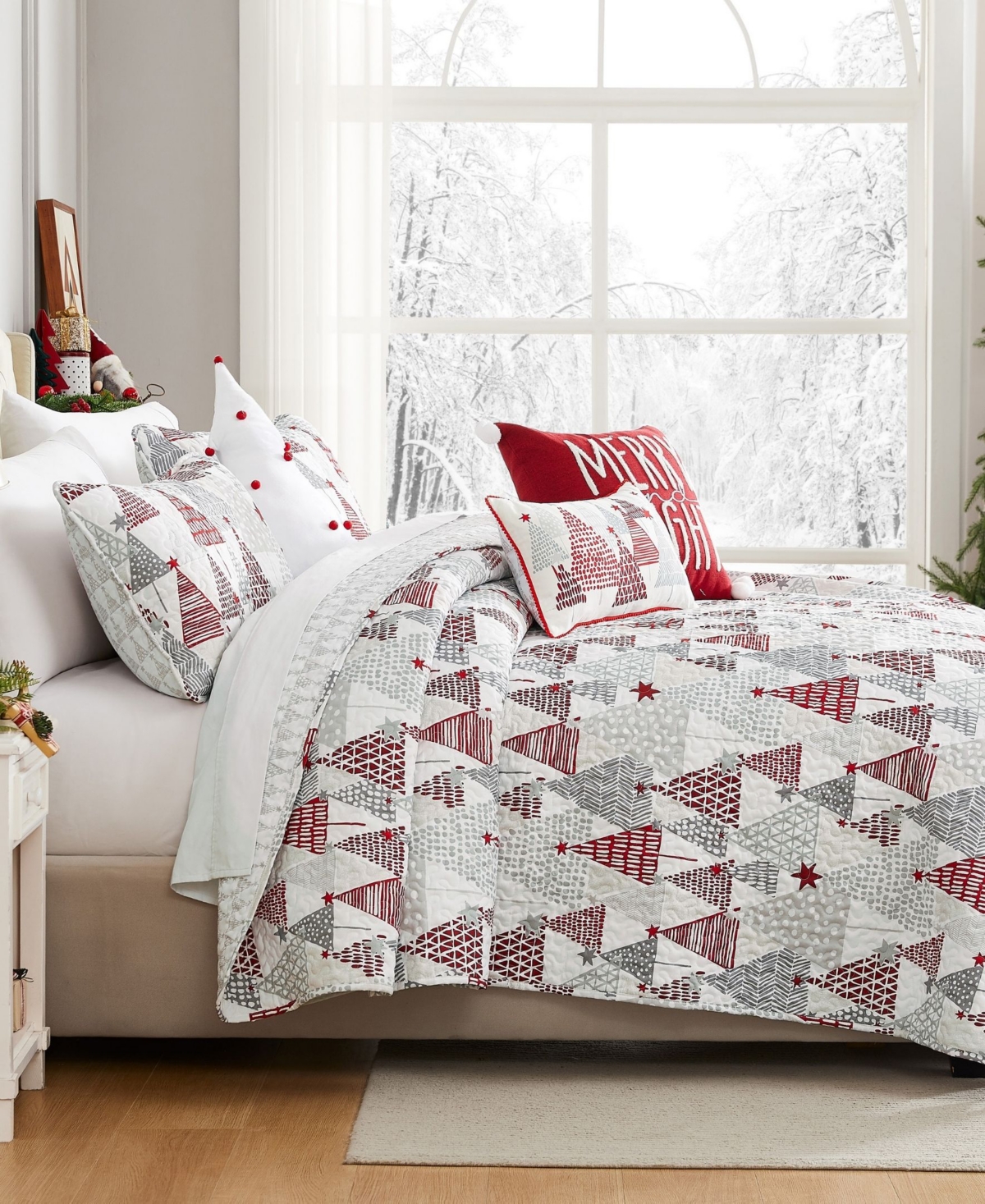 Southshore Fine Linens Merry And Bright 6-pc. Quilt Set, King/california King In Multi