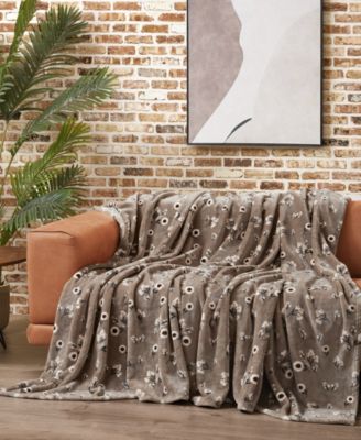 Daisy Floral Cozy Plush Blanket, Full/Queen