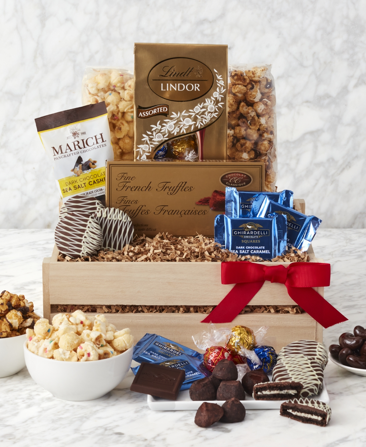 Hickory Farms Sweet Snacks Gift Crate, 9 Piece In No Color