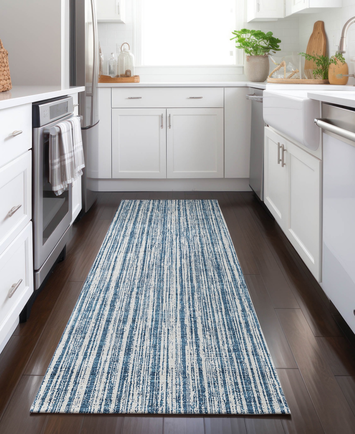 Addison Chantille Acn760 2'3"x7'6" Runner Area Rug In Blue