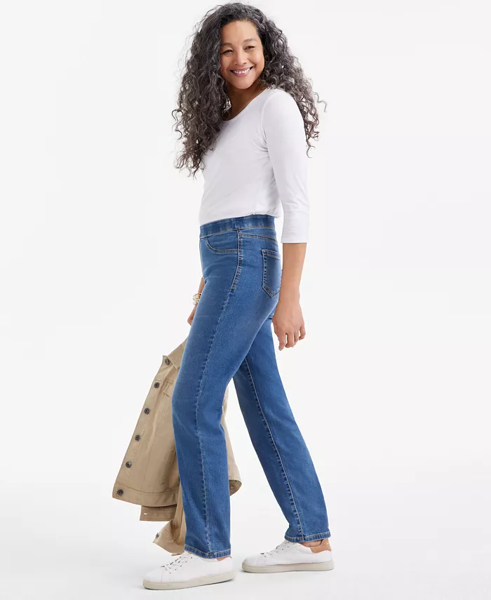 Women's Straight Leg Pull-On Jeans - thumbnail 10