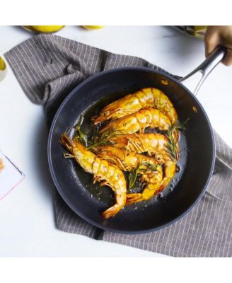 - Onyx Collection - 12 Inch Frying Pan with Cover