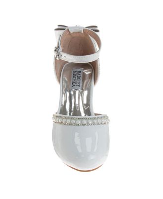 Little Girls Low Heeled Dress Shoes. (Little Kids/Big Kids)